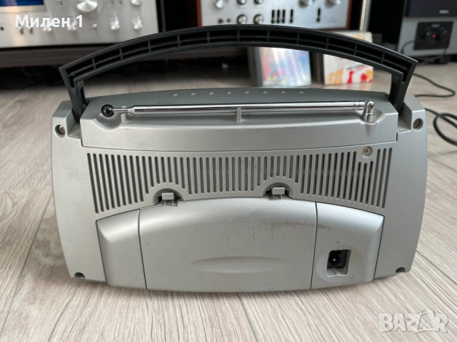 Roberts радио, снимка 2 - Радиокасетофони, транзистори - 53828594