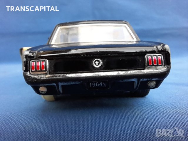 Ford  mustang  1:36, Kinsmart , снимка 8 - Коли, камиони, мотори, писти - 42297107