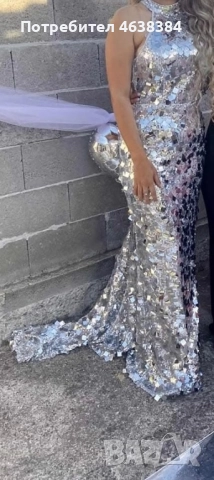 Парти рокля носена само за 2 часа 