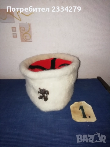 Стари военни шапки и барети от различни години и държави. , снимка 3 - Антикварни и старинни предмети - 46115312