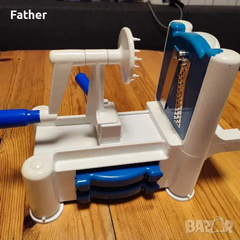 Кухненски уред - ренде за рязане на зеленчуци