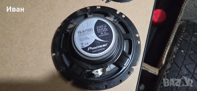 Колони от VW Golf 3, снимка 11 - Части - 53421925