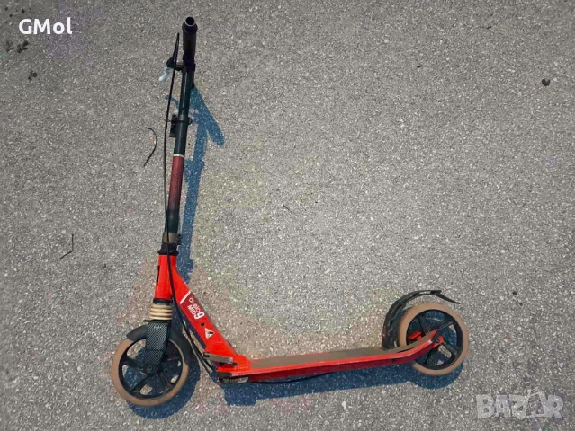 Тротинетка Oxelo Mid9, снимка 4 - Скутери и тротинетки - 52560985