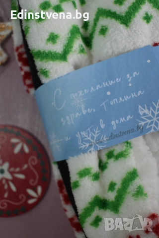 Пухкави пантофи с ефектен принт на снежинки | Перфектният Коледен подарък за жена, снимка 3 - Пантофи - 52570920