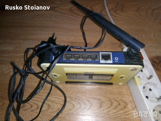 Рутери t-link,TP-Link на 2.4gh, снимка 4 - Рутери - 36085733