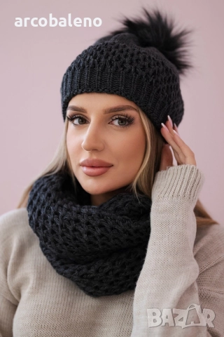 Дамски зимен комплект шапка и шал, 3цвята , снимка 5 - Шапки - 47560442