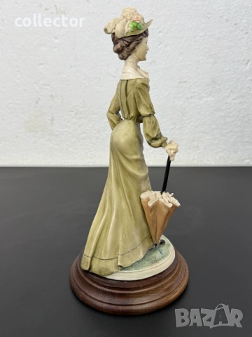 Италианска полирезинова фигура „Дама в зелено“. №7948, снимка 2 - Колекции - 53824618