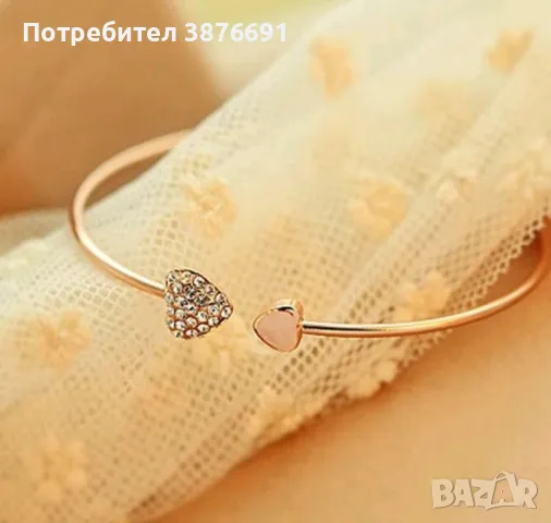 Отворена гривна със златно покритие във формата на сърце с кристали, снимка 4 - Гривни - 48287519