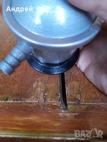 Стар газов редуцир вентил,клапан за газова бутилка #3, снимка 6 - Други ценни предмети - 52906375