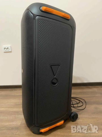 Аудио система JBL Partybox 710, снимка 3 - Аудиосистеми - 52949950