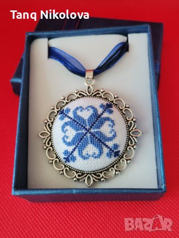Ръчно бродирано колие, снимка 4 - Колиета, медальони, синджири - 41572227