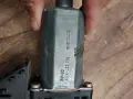 Мотор стъклоповдигач, Audi A4, 2000-2005г , 0130821765, снимка 6