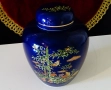 Урна,буркан,ваза,японски порцелан,злато,кобалт,яребици. , снимка 9