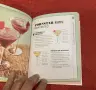 Книга с 50 вида коктейли Let’s get Fizzical, снимка 9