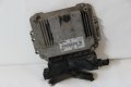 Моторен компютър ECU Opel Astra H (2003-2010г.) / 0 281 014 643 / 0281014643 / 98074154, снимка 1