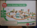 Дървена железница и ферма на Play tive , снимка 2