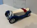 Alfa Romeo Spider 1:18, снимка 1