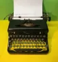 Винтидж пишеща машина Royal Portable  Латиница Модел O 1934 г. Работеща !, снимка 2