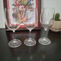 11 броя стъклени чаши за вино, аперитив и безалкохолно, снимка 2 - Чаши - 41680562
