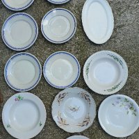 Български порцеланови чинии от соца , снимка 3 - Чинии - 41815624