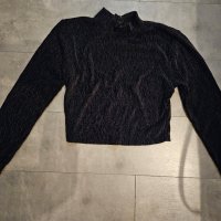 топ гол гръб Н&М, снимка 1 - Блузи с дълъг ръкав и пуловери - 42353653