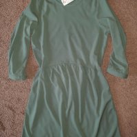 Нова рокля S размер в цвят антрацид!, снимка 1 - Рокли - 40762784