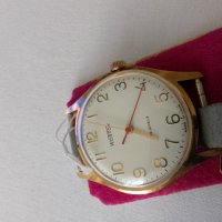 Ръчен часовник Восток 18 камака позлатен неизползван произведен през 1988г, снимка 6 - Антикварни и старинни предмети - 41395532