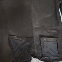 Черно мъжко яке от мека естествена кожа  марка Joop  в отлично състояние-220лв , снимка 9 - Якета - 39641275