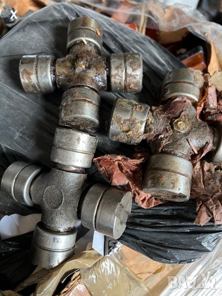 Каре кардан ЗИЛ, УРАЛ, КамАЗ, МАЗ, БелАЗ (804805К1) нов Оригинален , снимка 1