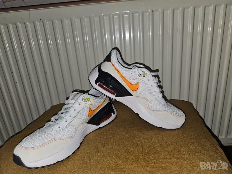 Дамски маратонки Nike, снимка 1