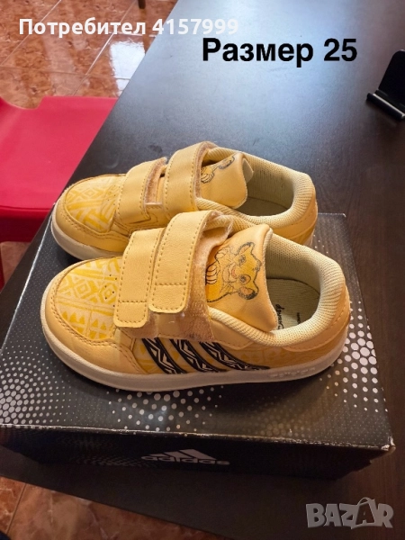 Различни чифтове детски обувки, снимка 1