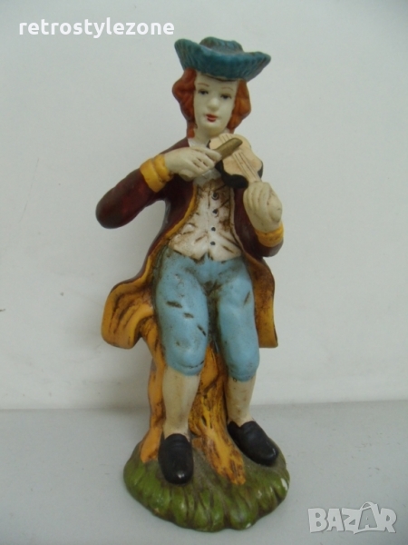 № 2246 стара порцеланова фигура   - размери - височина 17,5 см , основа - диаметър 6,5 см , снимка 1