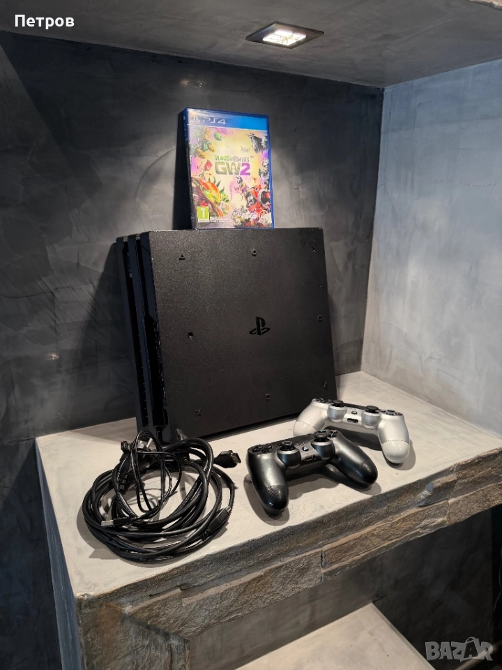 КАТО НОВ Ps4 Pro 1TB + 2 джойстика + Plants vs Zombies, снимка 1