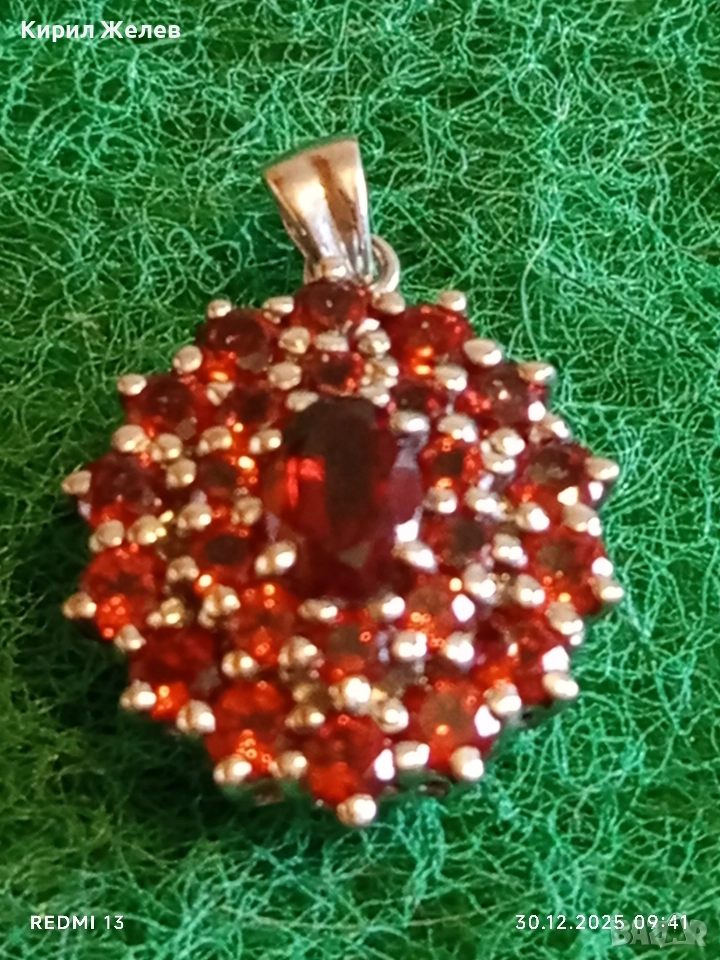 Сребърен медальон във формата на ЦВЕТЕ инкростирано с кристали СУЛТАНИТ 52568, снимка 1