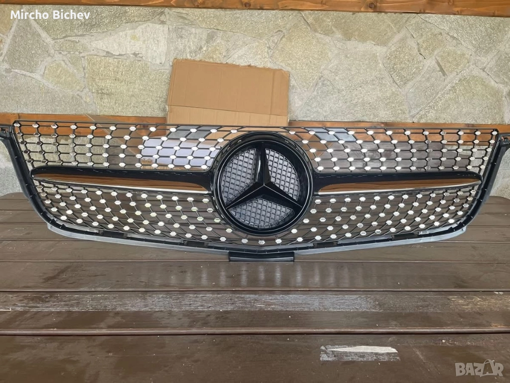 Предна решетка за ML w166 оригинална 150 с емблема!, снимка 1