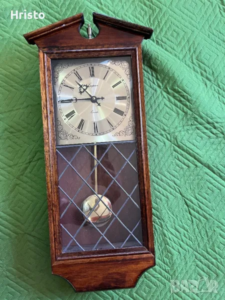 Античен стенен часовник от Англия*, снимка 1