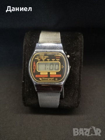 Ретро електронен часовник Q&Q , снимка 2 - Антикварни и старинни предмети - 41630119