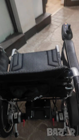 Чисто нова инвалидна количка до 130 кг. Mobility PLUS - Много удобна, снимка 4 - Инвалидни колички - 53229546