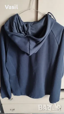 Нов суичър, снимка 3 - Суичъри - 47322880