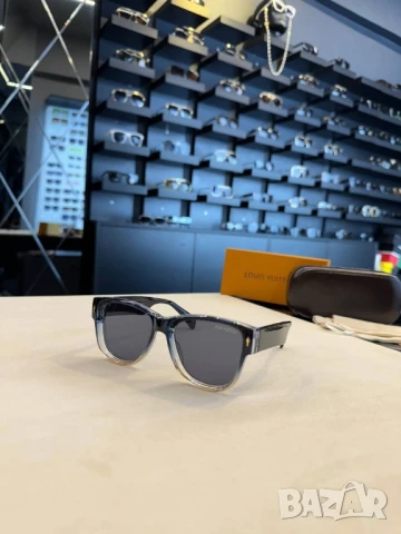 очила с черен обикновен калъф louis vuitton versace miu miu, снимка 2 - Слънчеви и диоптрични очила - 51095373