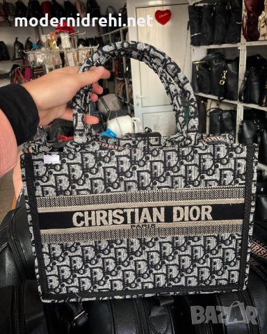 Дамска чанта Christian Dior код 76, снимка 1 - Чанти - 35709971