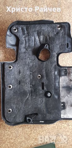 Кора за двигателя Мазда 3, снимка 3 - Части - 34442426