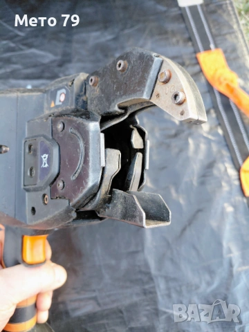 Пистолет за връзване на арматура TJEP ULTRA GRIP 40/18V, снимка 4 - Други инструменти - 53663731