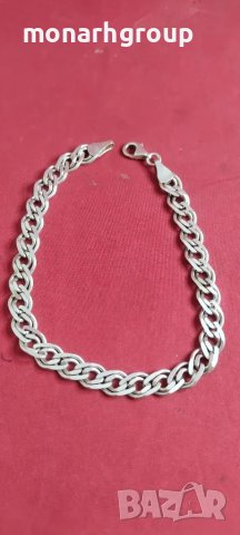 Сребърна гривна