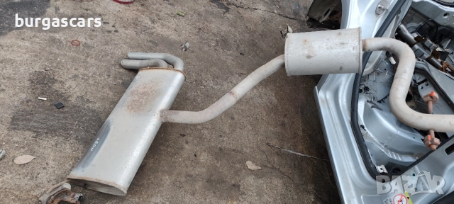 Задни гърнета 1K0 253 611 Seat Leon 1.4TSI-125к.с. - 110лв, снимка 4 - Части - 52710518