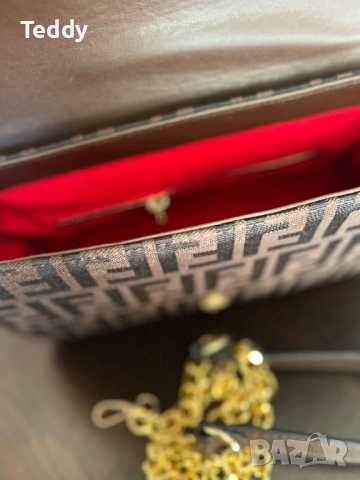 Продавам чанта,Fendi без забележки, снимка 5 - Чанти - 52991369