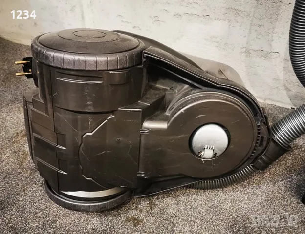 Прахосмукачка DYSON DC-19 1400W работи безупречно, снимка 9 - Прахосмукачки - 49551342