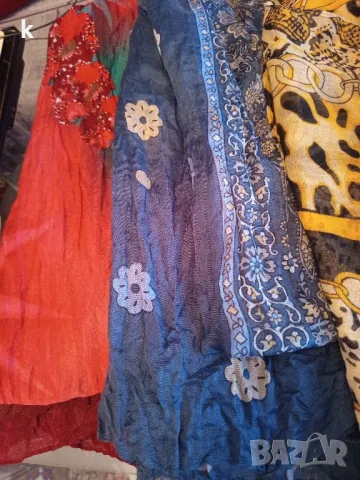 Дамски шалове, снимка 4 - Шалове - 48914982