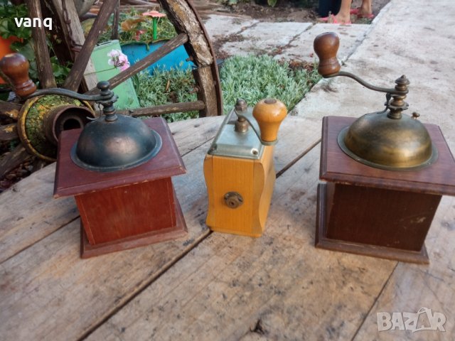 стари мелнички за кафе ,пипер и др.подправки, снимка 1 - Други ценни предмети - 42059297