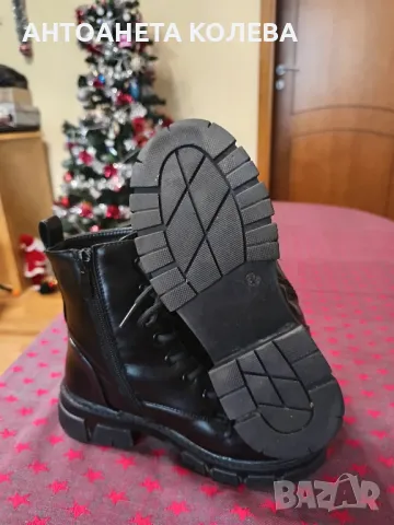 Черни боти за момиче , снимка 4 - Детски боти и ботуши - 48517677